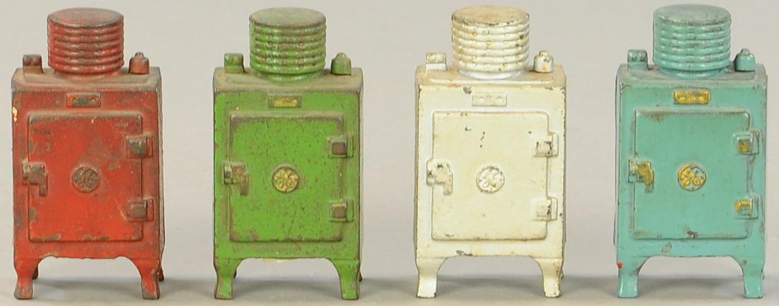 FOUR HUBLEY GE REFRIGERATOR STILL BANKS (1 of 3)