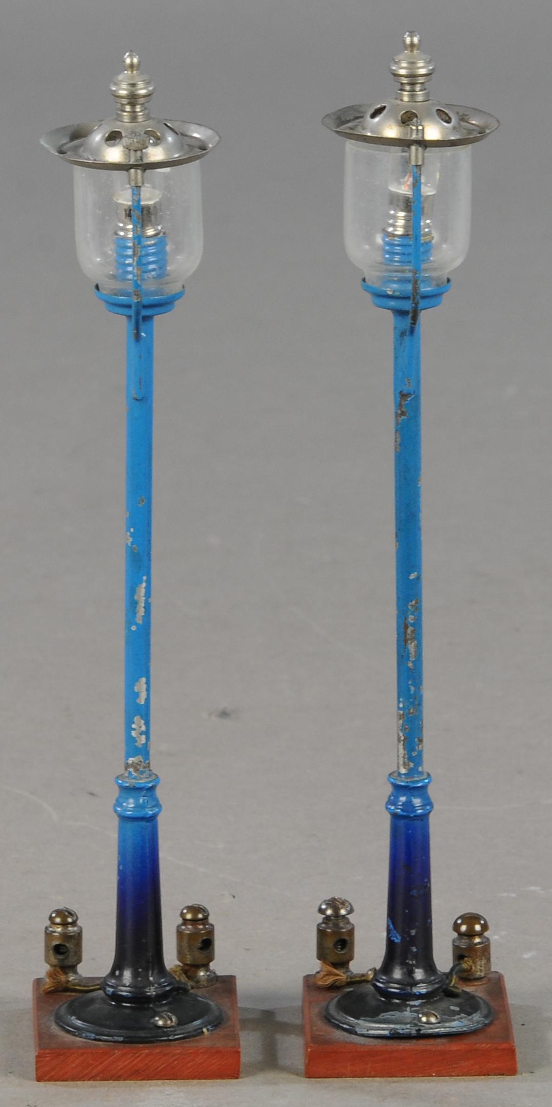 BING STREET LIGHT PAIR: 282. BING STREET LIGHT PAIR | 9" h. | All Original Condition. | $150 - $300