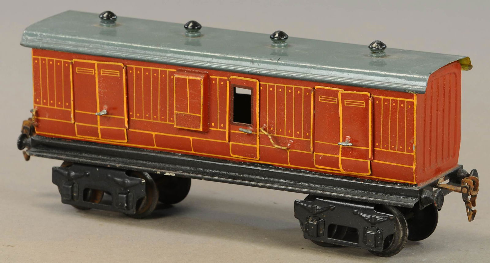 MARKLIN ENGLISH COACH: 299. MARKLIN ENGLISH COACH | 12" l. | All Original Condition. | $250 - $500