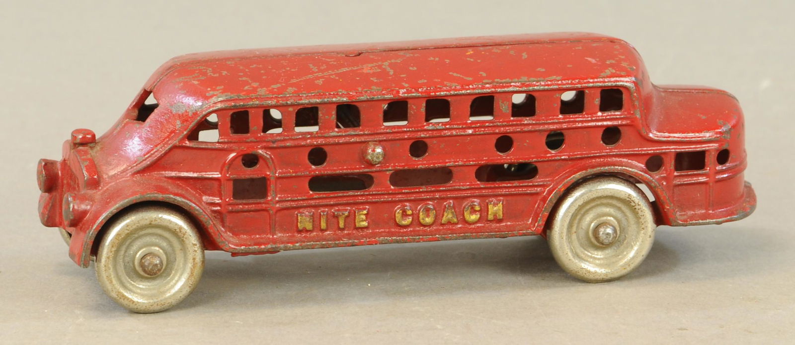 KENTON NITE COACH: 505. KENTON NITE COACH | 6.5" l. | All Original Condition. | $250 - $500