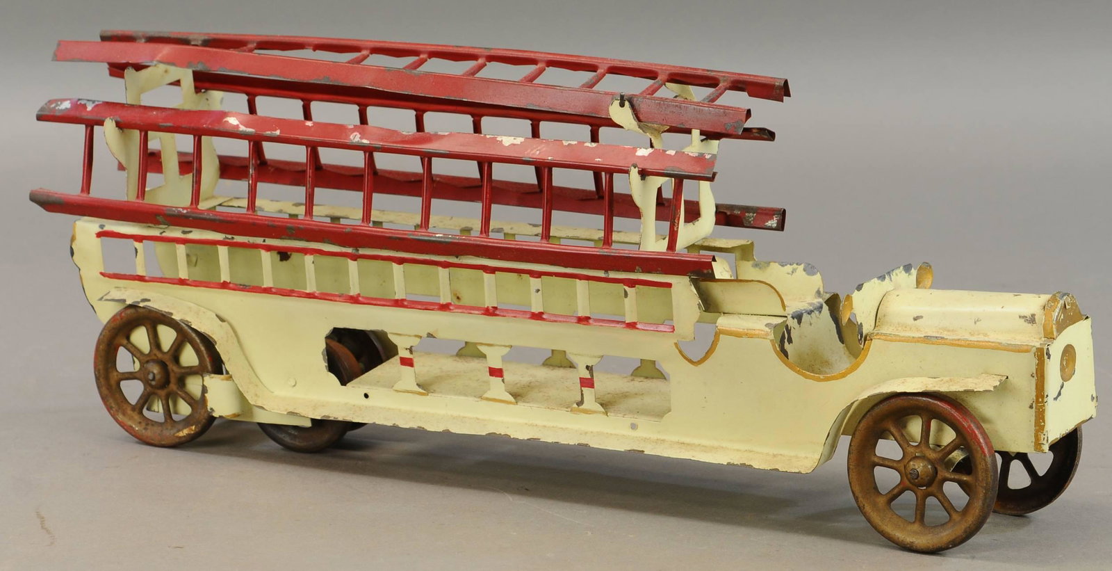 SCHIEBLE HILL CLIMBER FIRE LADDER TRUCK: 614. SCHIEBLE HILL CLIMBER FIRE LADDER TRUCK | 22" l. | All Original Condition. | $300 - $600