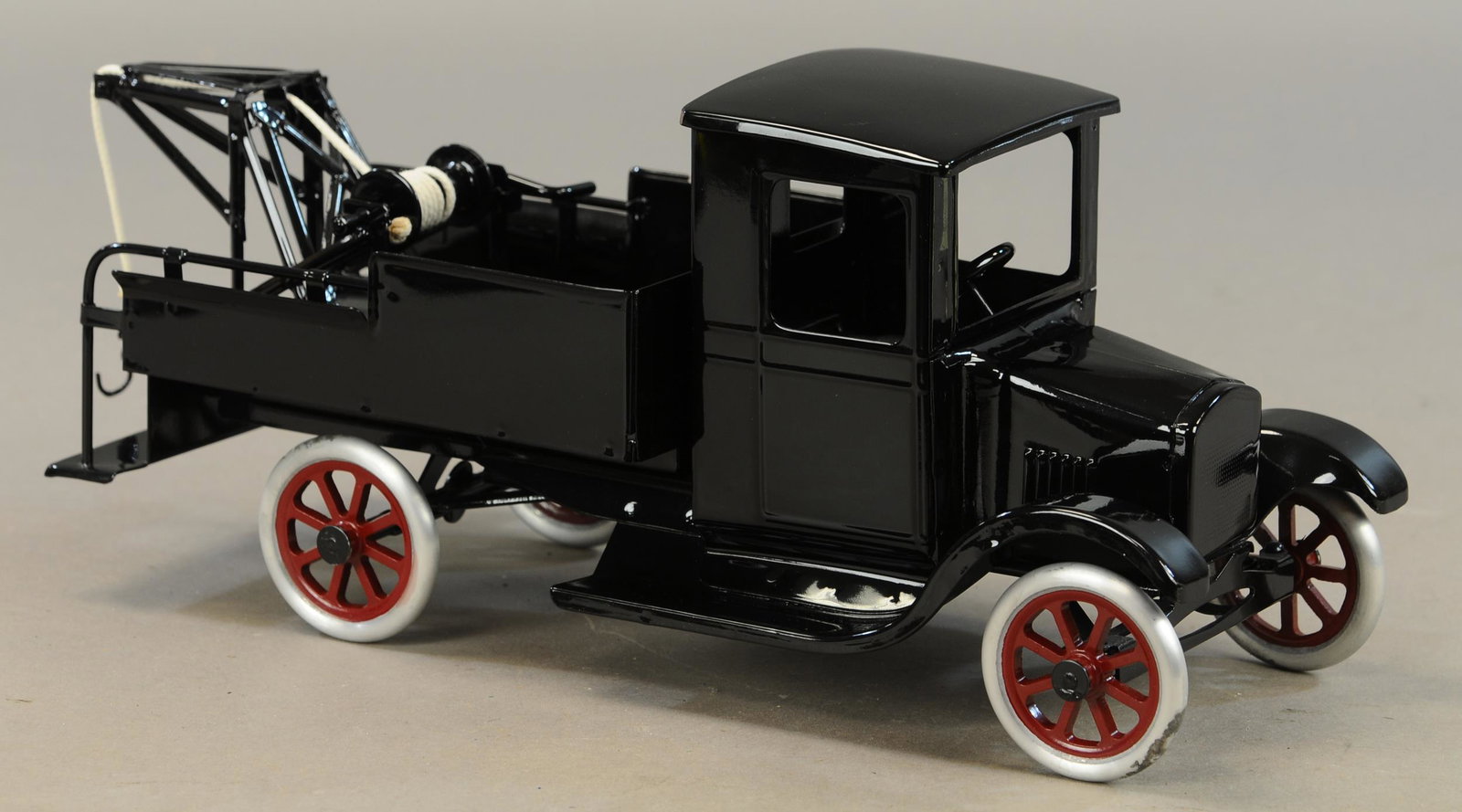 BUDDY L COWDERY FLIVVER TOW TRUCK: 653. BUDDY L COWDERY FLIVVER TOW TRUCK | Contemporary, Near Mint. | $250 - $500