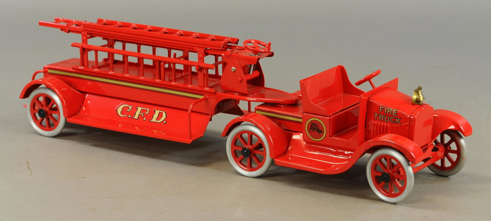 BUDDY L COWDERY FLIVVER EXTENSION FIRE LADDER: 694. BUDDY L COWDERY FLIVVER EXTENSION FIRE LADDER | Contemporary, Near Mint. | $300 - $600