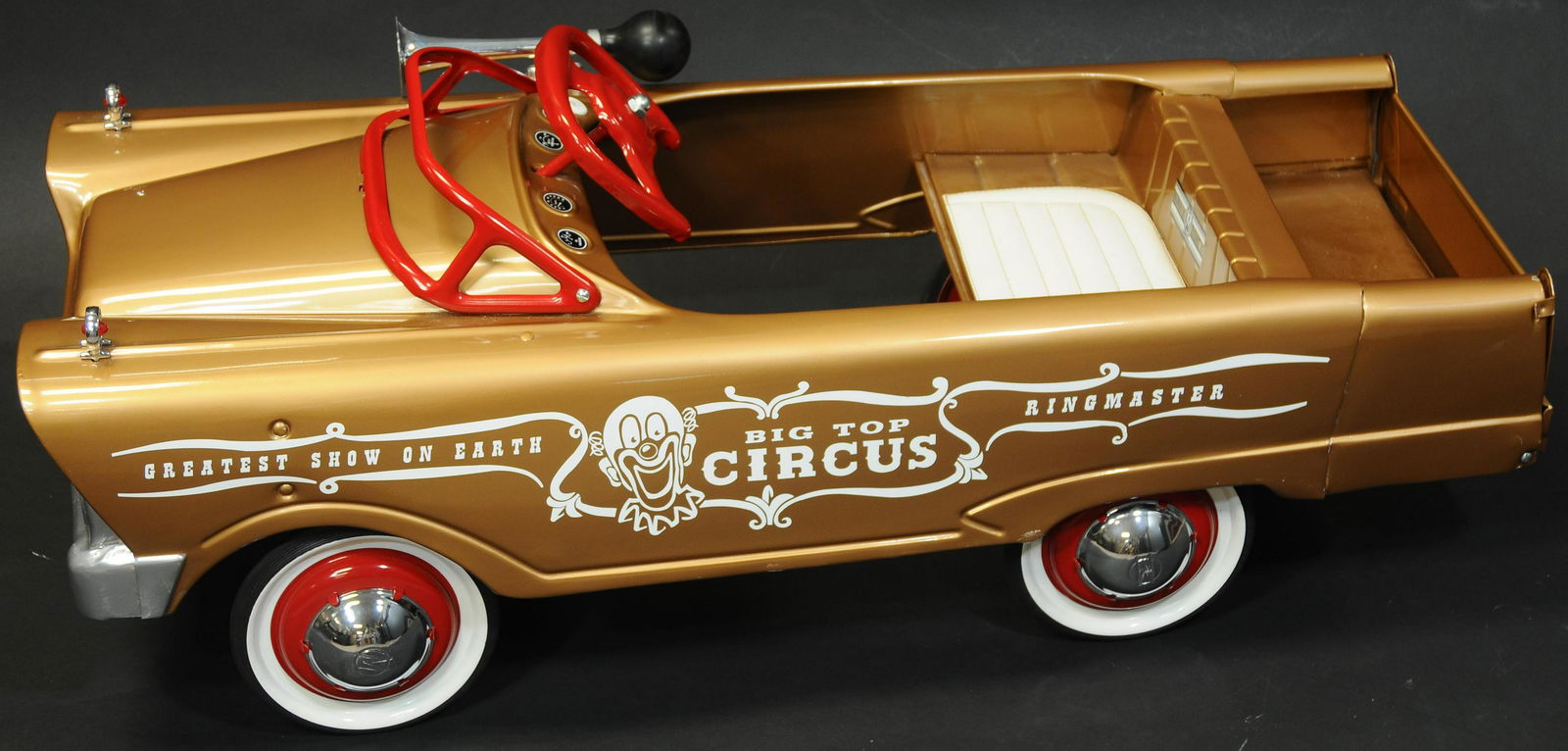 MURRAY BIG TOP CIRCUS CAR PEDAL CAR: 600. MURRAY BIG TOP CIRCUS CAR PEDAL CAR | 40" l. x 17" h. x 15.5" w. | Professionally Restored. | $300 - $500