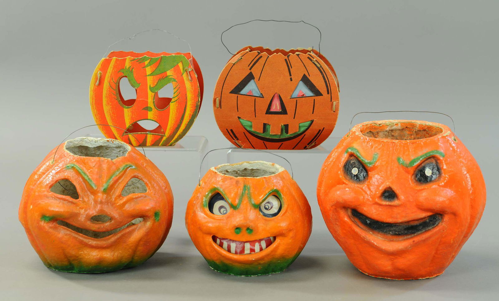 FIVE HALLOWEEN JACK-O-LANTERN (1 of 3)