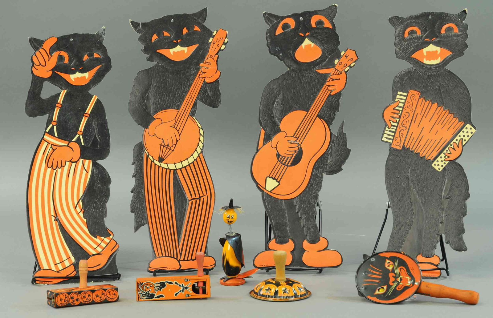 GROUPING OF FIVE HALLOWEEN NOISEMAKERS AND BLACK C (1 of 2)