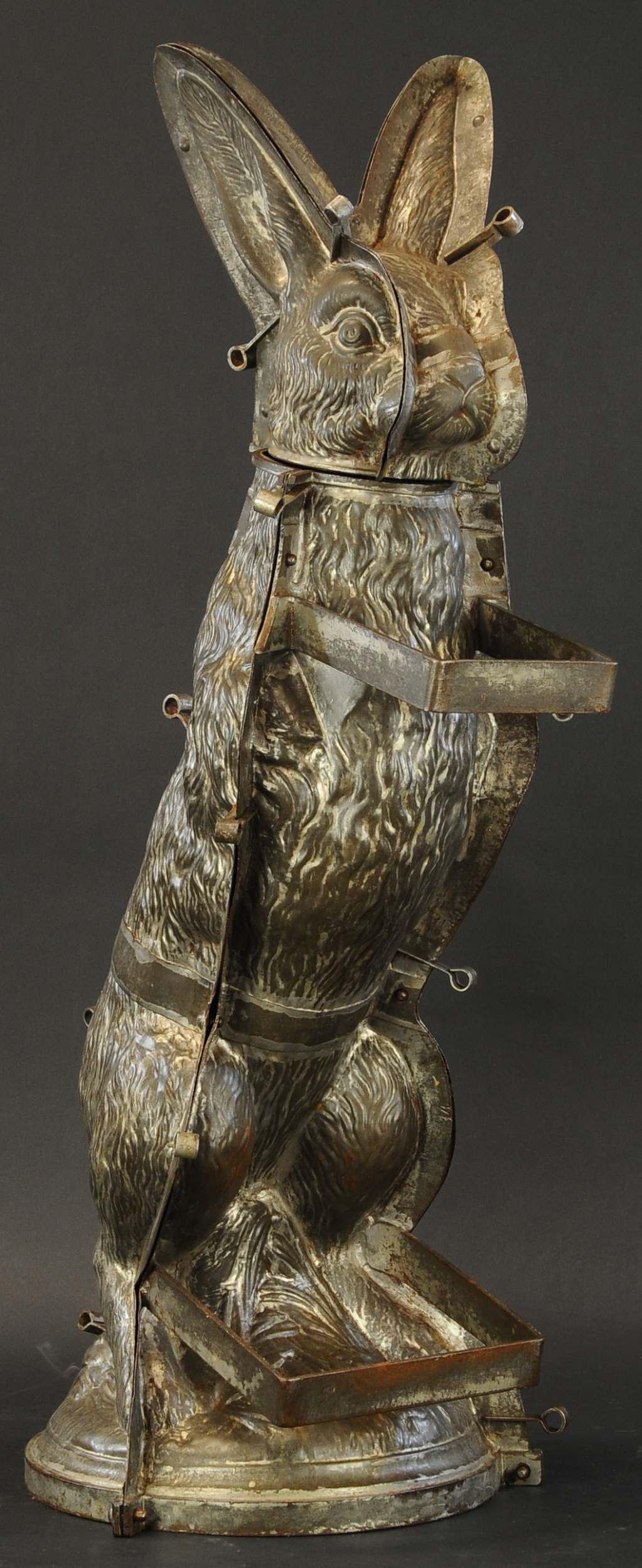 A GARGANTUAN EASTER BUNNY CHOCOLATE MOLD (1 of 4)