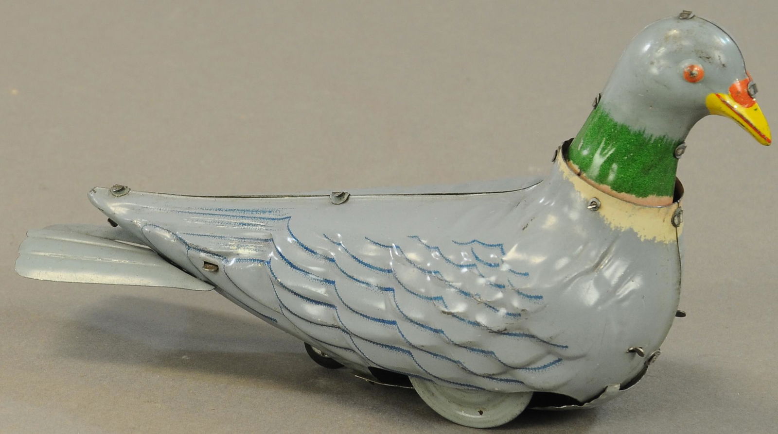 VICTOR BONNET PIGEON