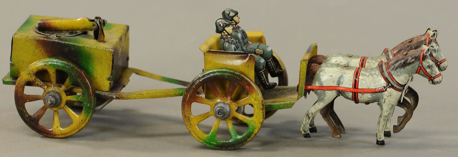 MILITARY CANNON PENNY TOY (1 of 3)