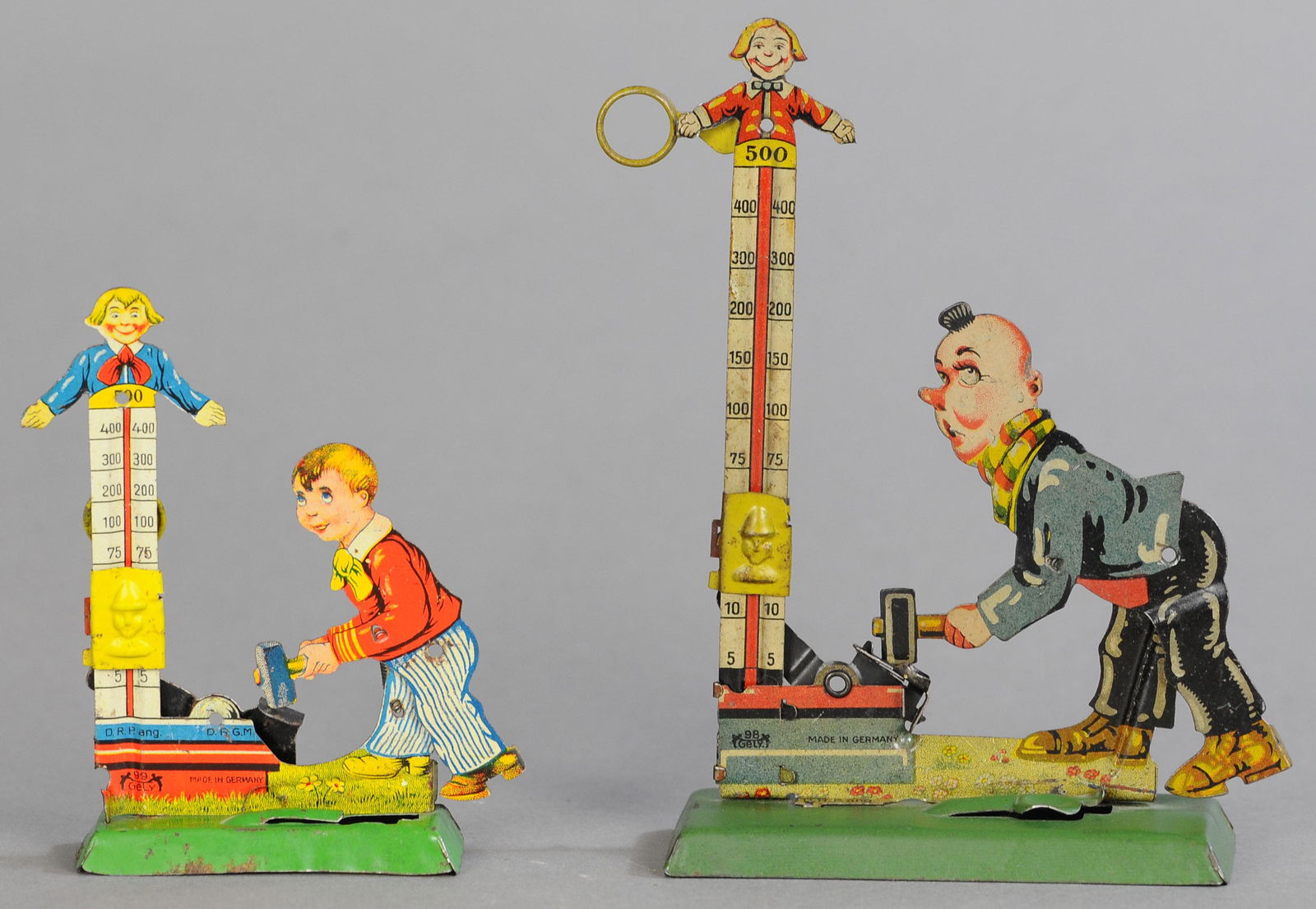 TWO GELY CLOWN CARNIVAL CLICKER TOY (1 of 2)