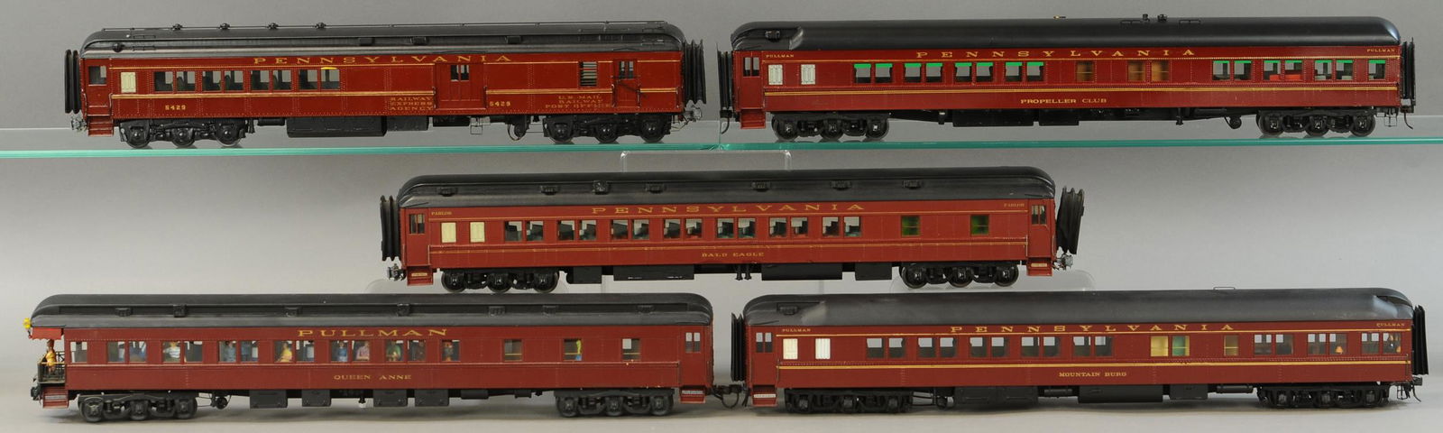 FIVE O SCALE KIT BUILT PASSENGER CARS (1 of 4)
