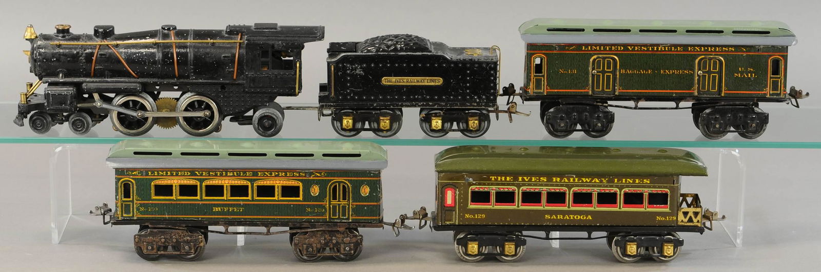 IVES 1122 PASSENGER SET (1 of 4)