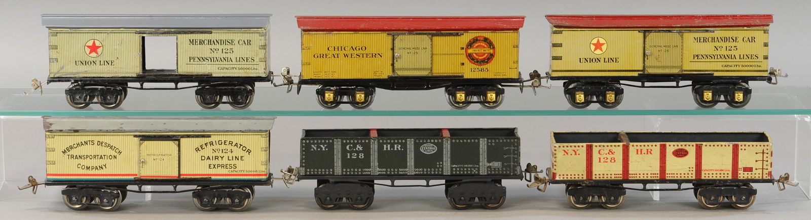 SIX IVES FREIGHT CARS (1 of 4)