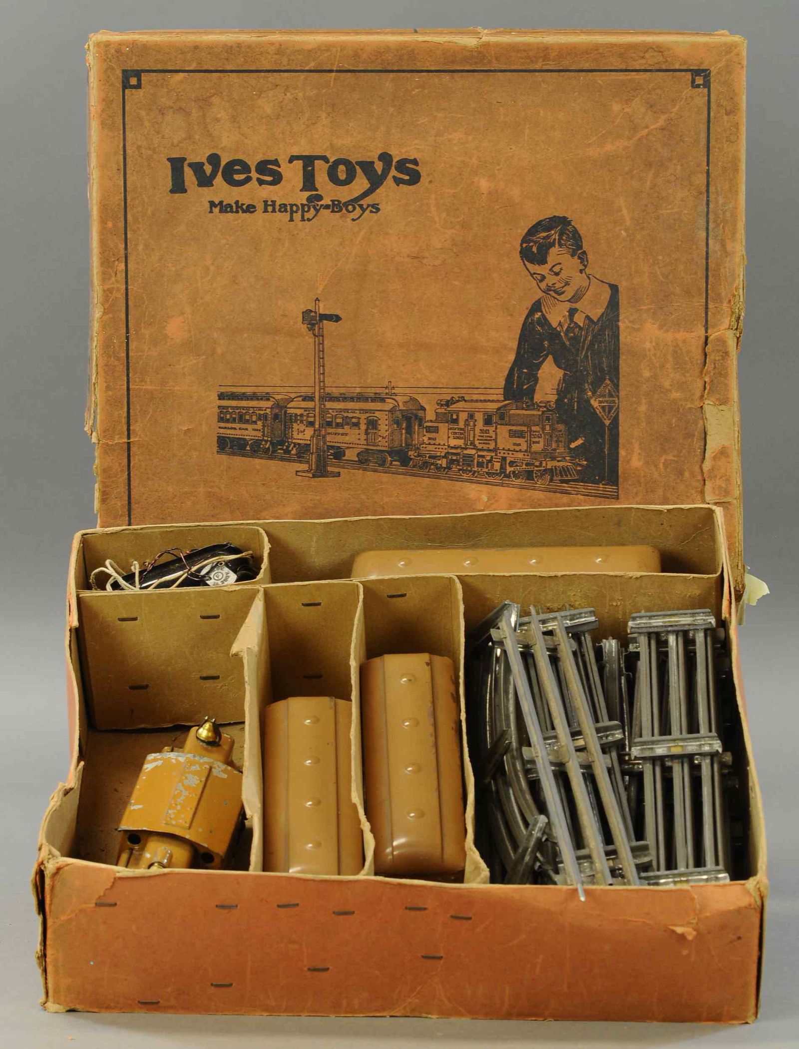 BOXED IVES 3254 PASSENGER SET (1 of 5)