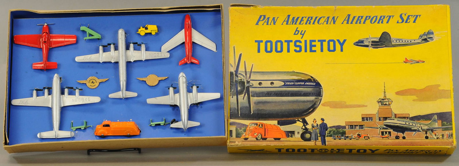 BOXED TOOTSIETOY PAN AMERICAN AIRPORT SET (1 of 3)