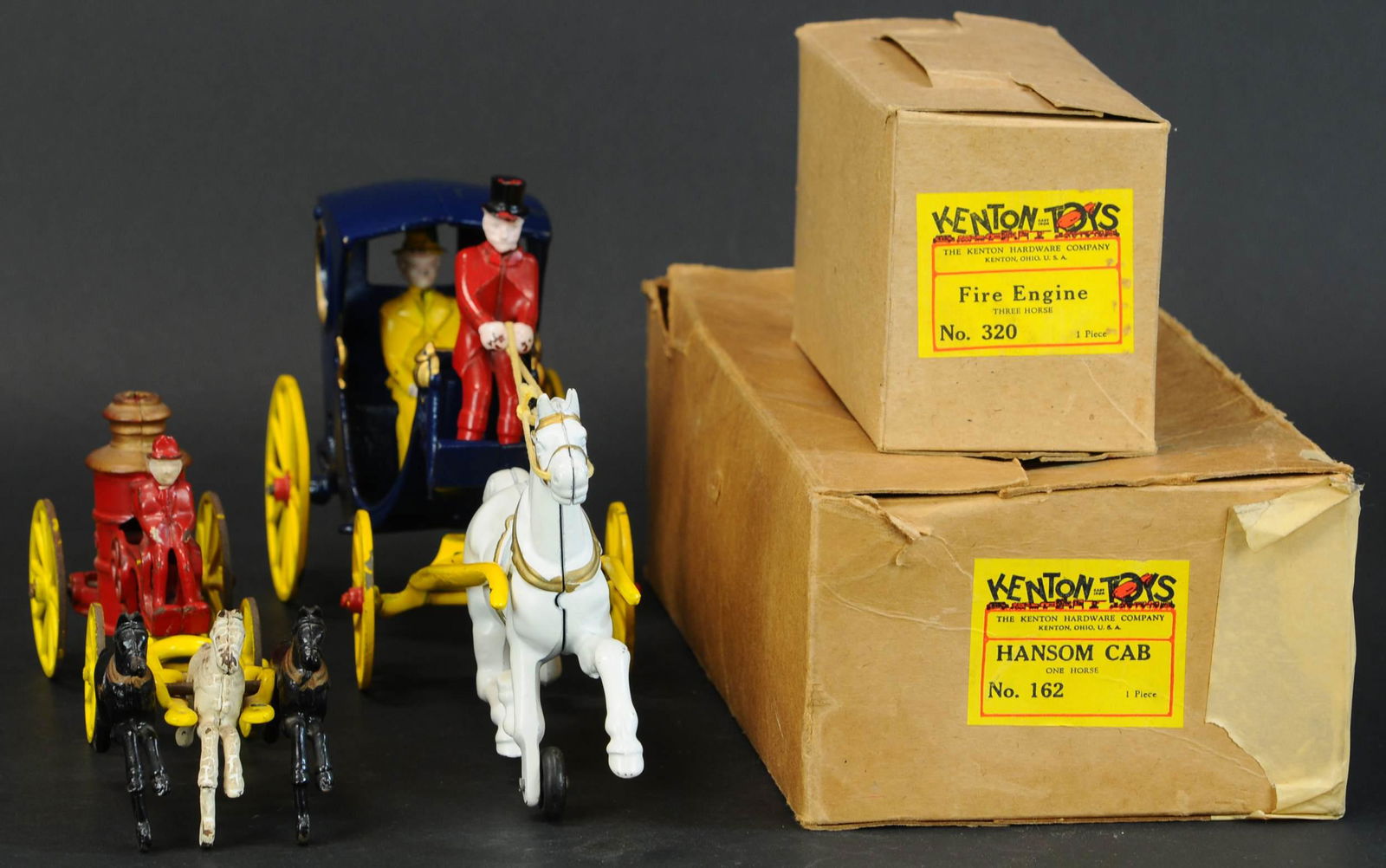 BOXED KENTON HORSE DRAWN PUMPER AND CARRIAGE (1 of 4)