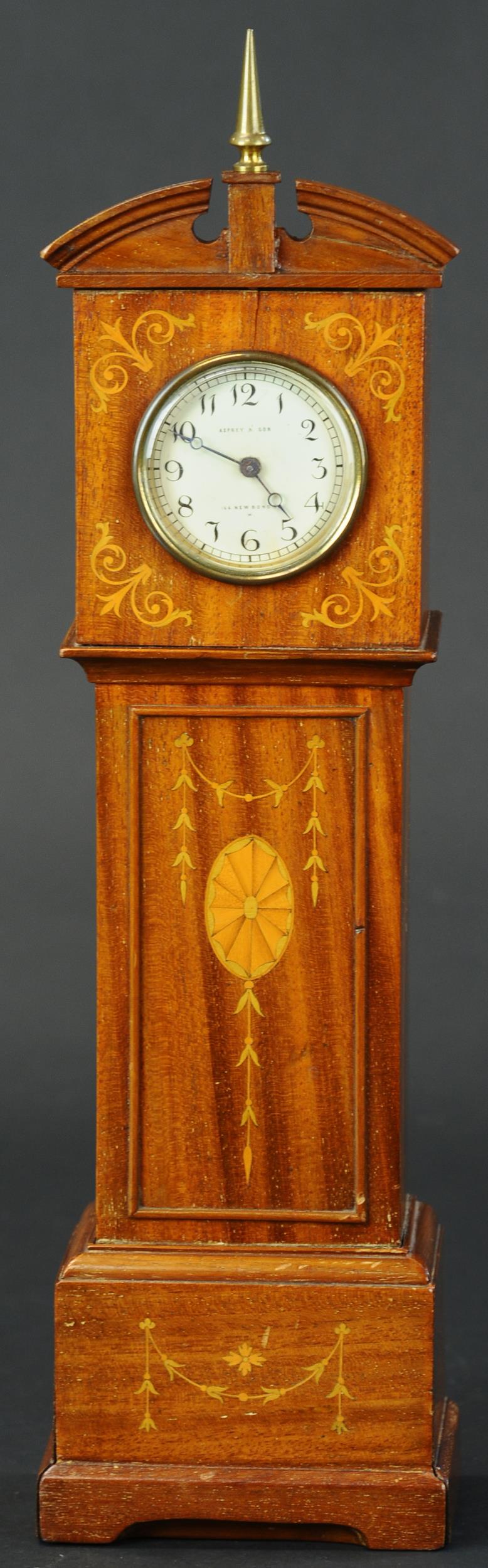 SALESMAN SAMPLE GRANDFATHER CLOCK (1 of 3)