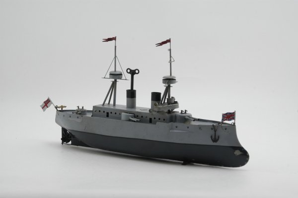BING WARSHIP: c. 1909-1912, Germany, large and original clockwork powered warship, typical of the times on the armored cruisers, in extremely (Good Cond.) for a 100 year old toy. 19" l.