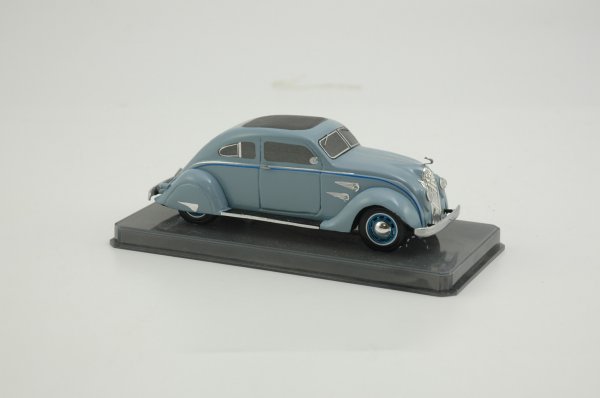 1936 DESOTO AIRFLOW MODEL