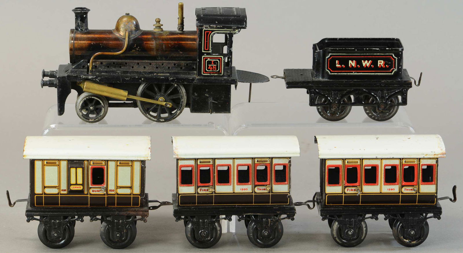 BING LIVE STEAM PASSENGER SET (1 of 4)