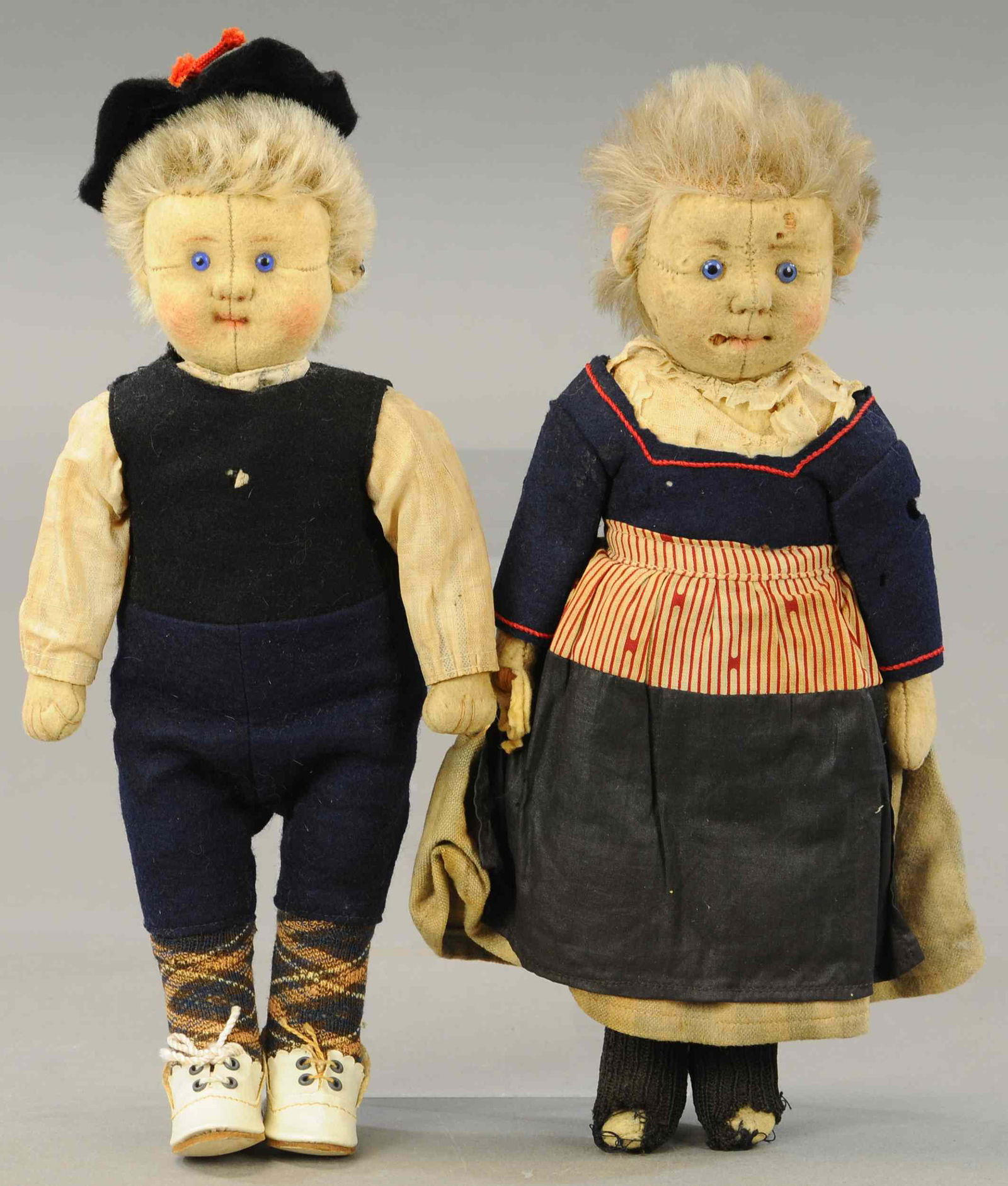 SMALL STEIFF GERMAN COUPLE DOLLS (1 of 2)