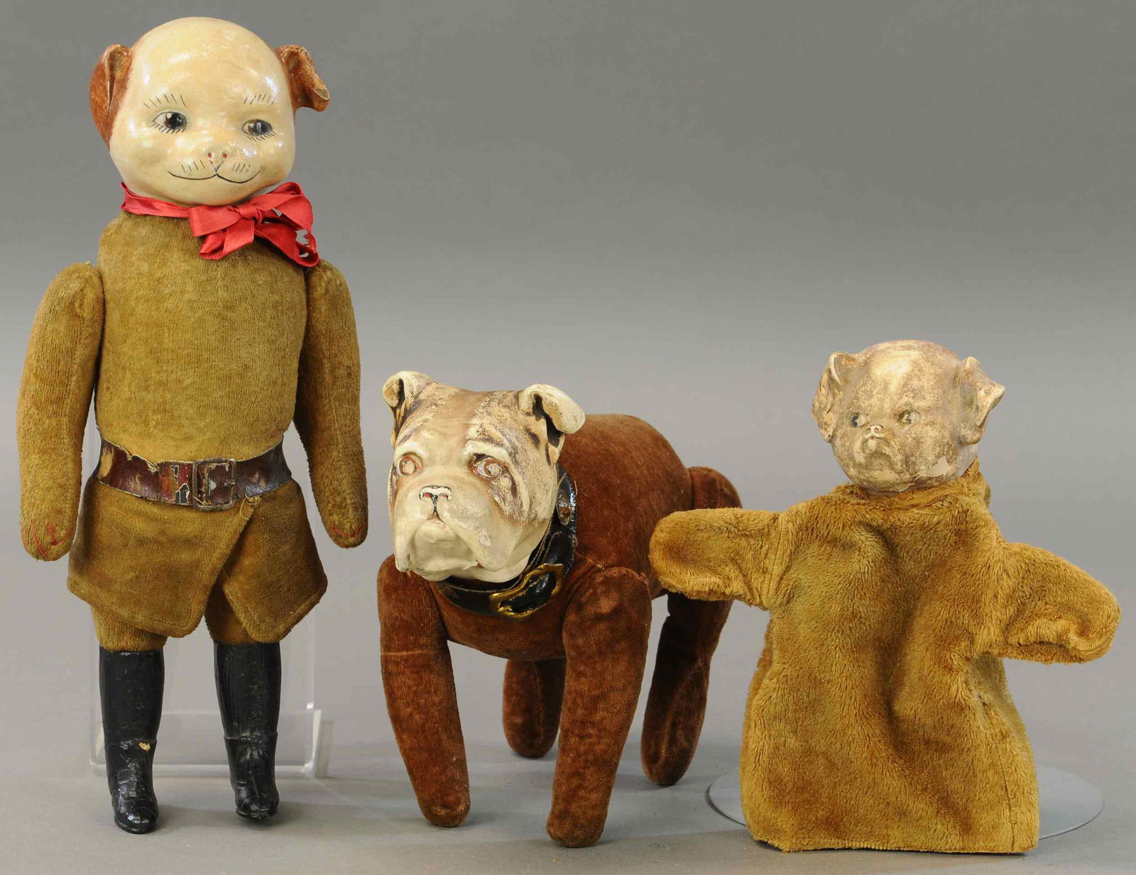 LOT THREE DOGS WITH COMPOSITION HEAD (1 of 2)