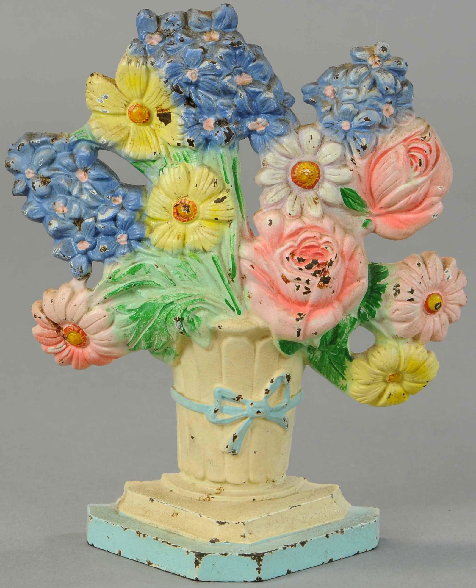 HUBLEY DELPHINIUMS W/ BOW DOORSTOP (1 of 2)