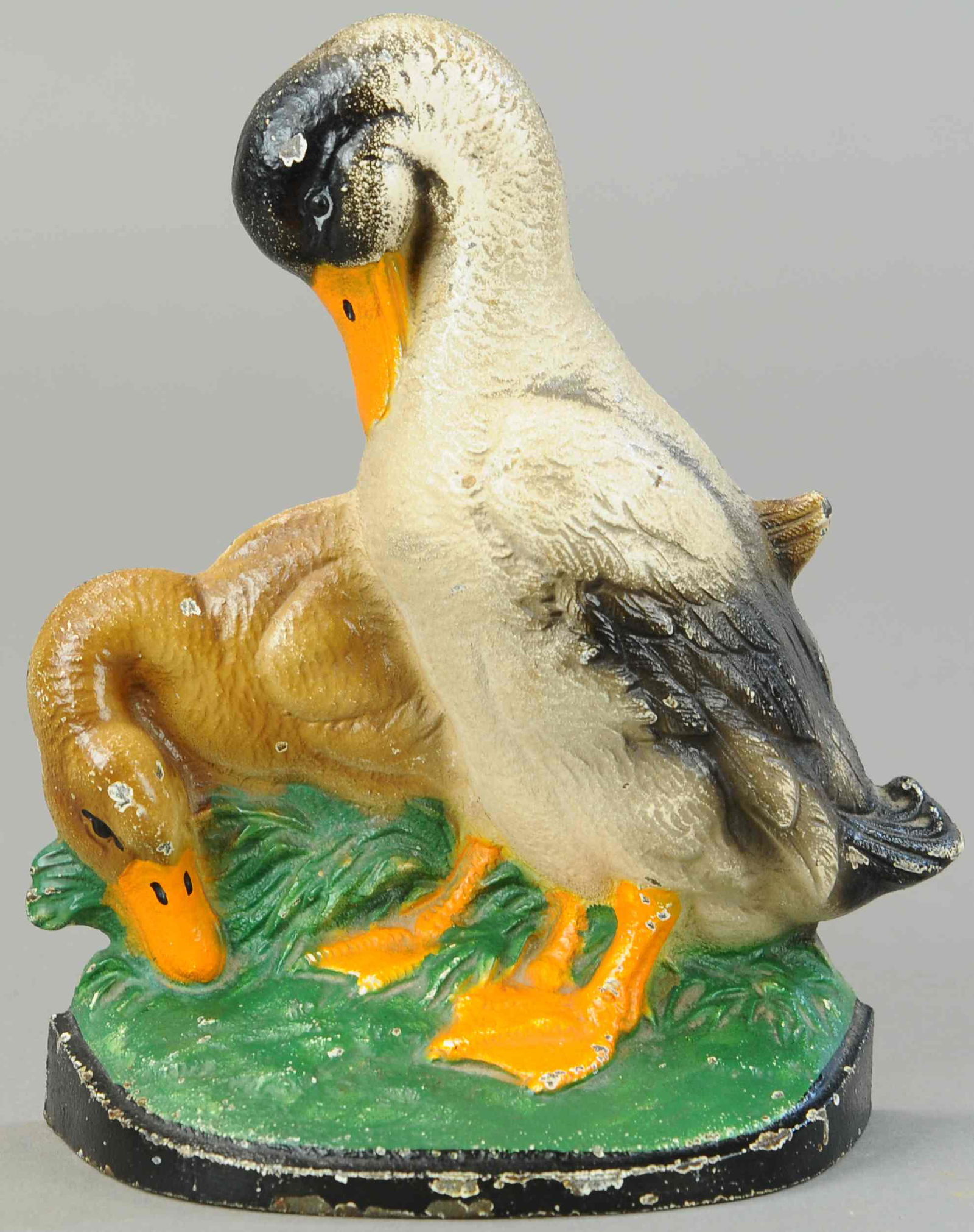 HUBLEY TWO DUCKS DOORSTOP (1 of 2)