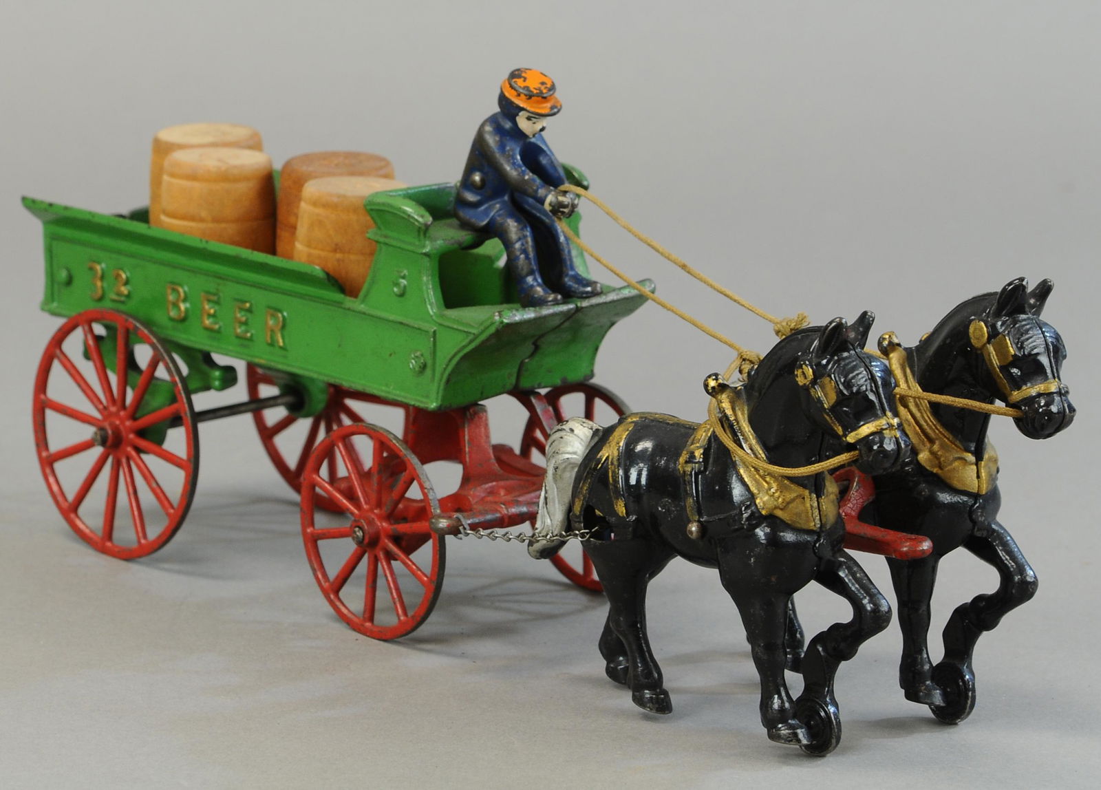 KENTON HORSE DRAWN BEER WAGON (1 of 4)