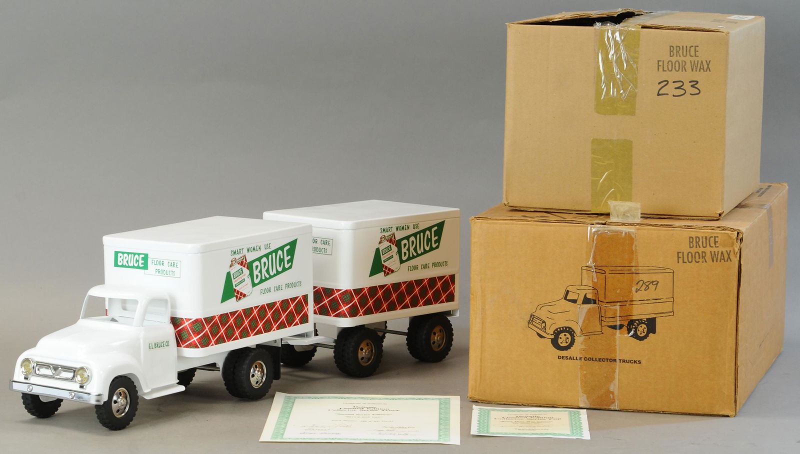 BOXED DESALLE LTD. EDITION BRUCE TANDEM TRUCK (1 of 4)