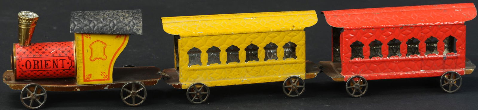 FALLOWS ORIENT PASSENGER TRAIN SET (1 of 4)