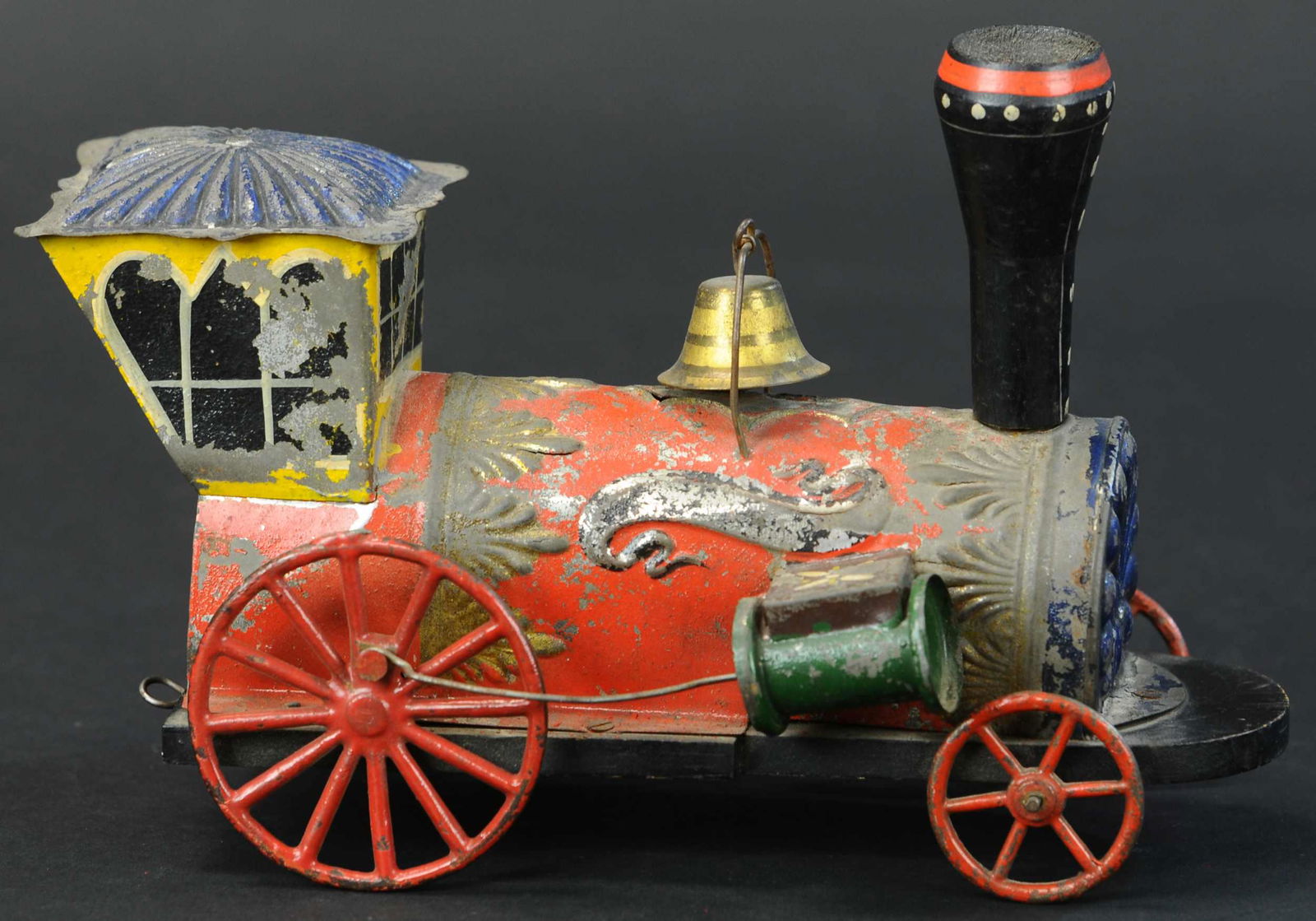 HULL & STAFFORD CLOCKWORK TRAIN ENGINE (1 of 4)