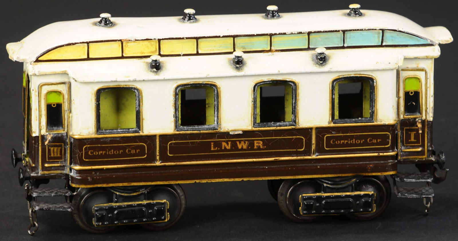 MARKLIN LNWR CORRIDOR CAR (1 of 4)