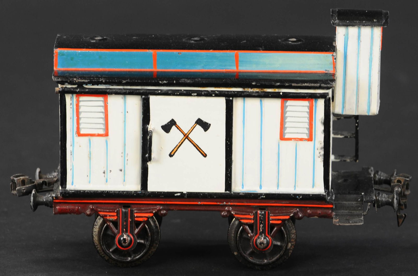 MARKLIN BEER CAR WITH GUARD HOUSE #1907 (1 of 4)