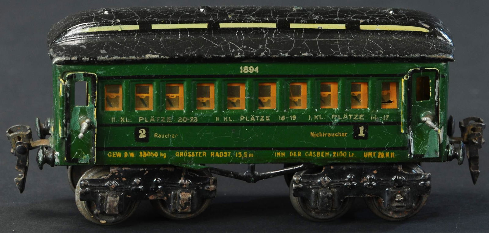 MARKLIN HAND PAINTED COACH #1894 (1 of 4)