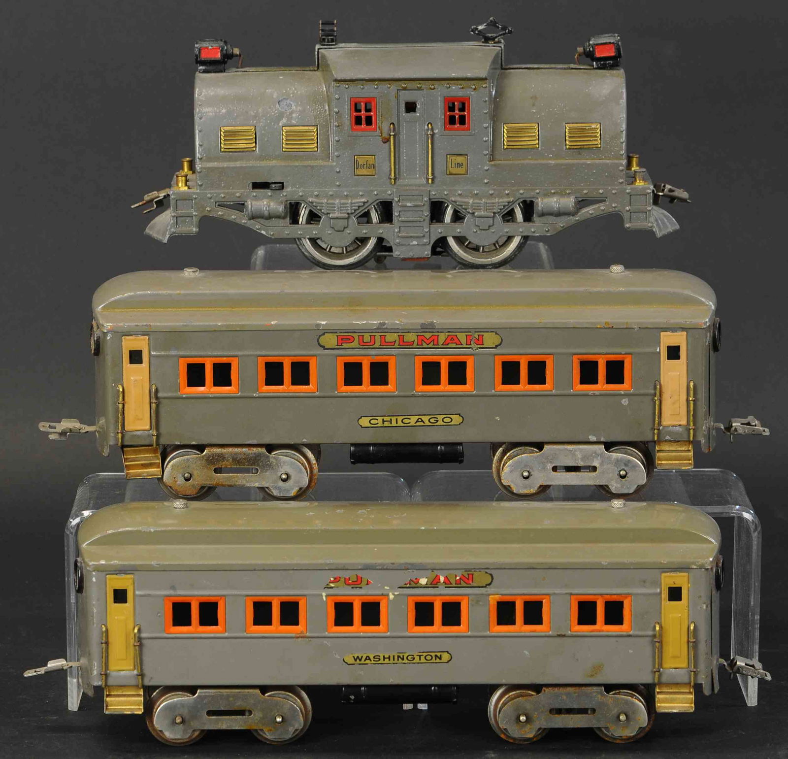 DORFAN WIDE GAUGE SET: 808. DORFAN WIDE GAUGE SET | Standard gauge, electric. | Provenance: Paul Cole Collection. | loco 12" l. | Some flaking on decals, some pot marks in casting, (Very Good Condition) | $200 - $400