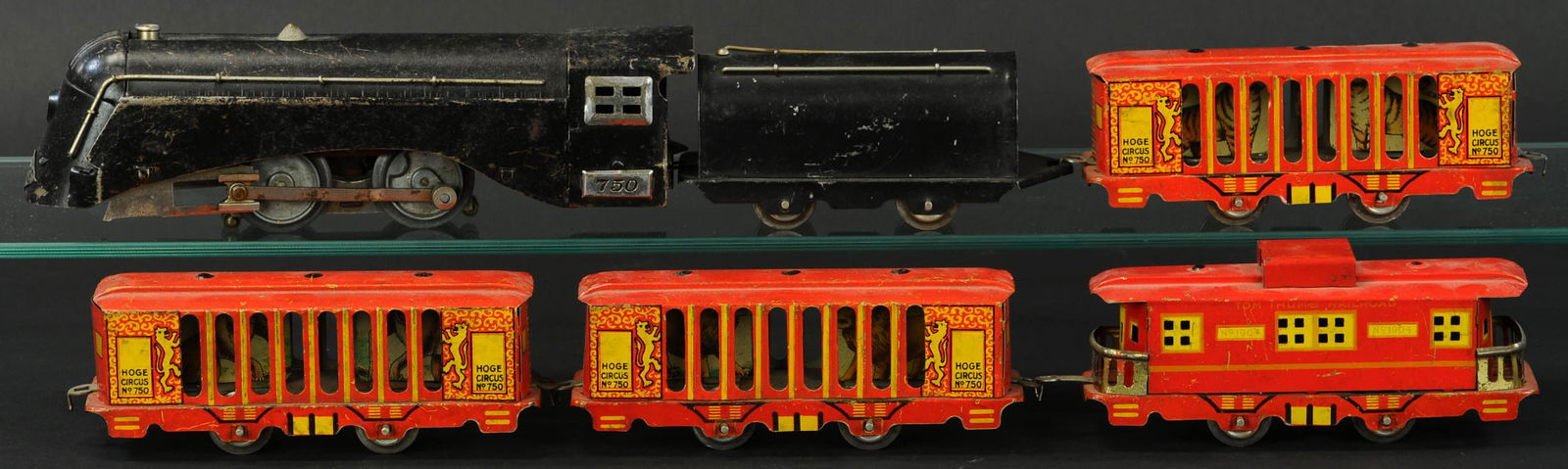 HOGE CIRCUS TRAIN (1 of 4)
