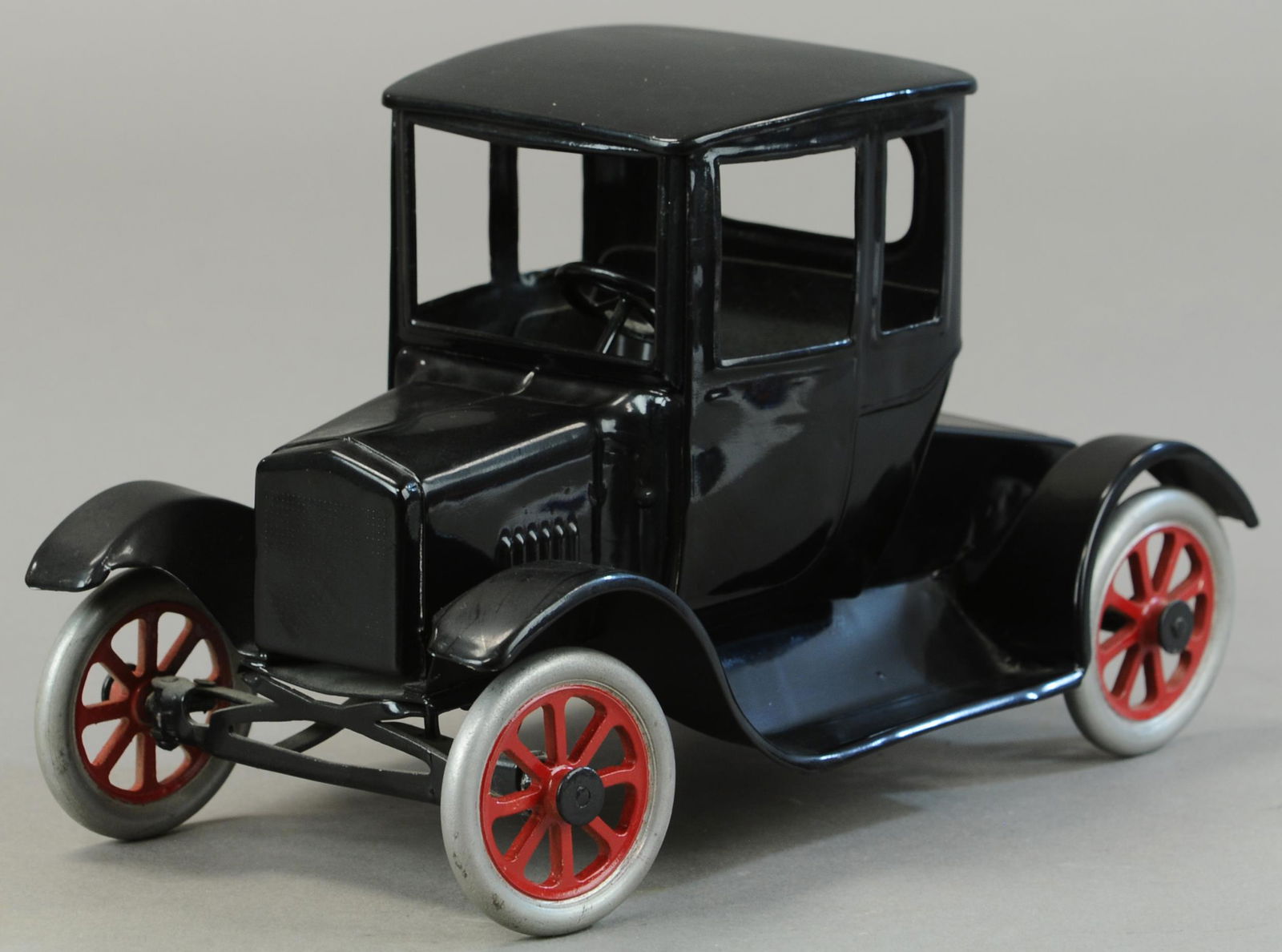 BUDDY L FLIVVER MODEL T (1 of 3)
