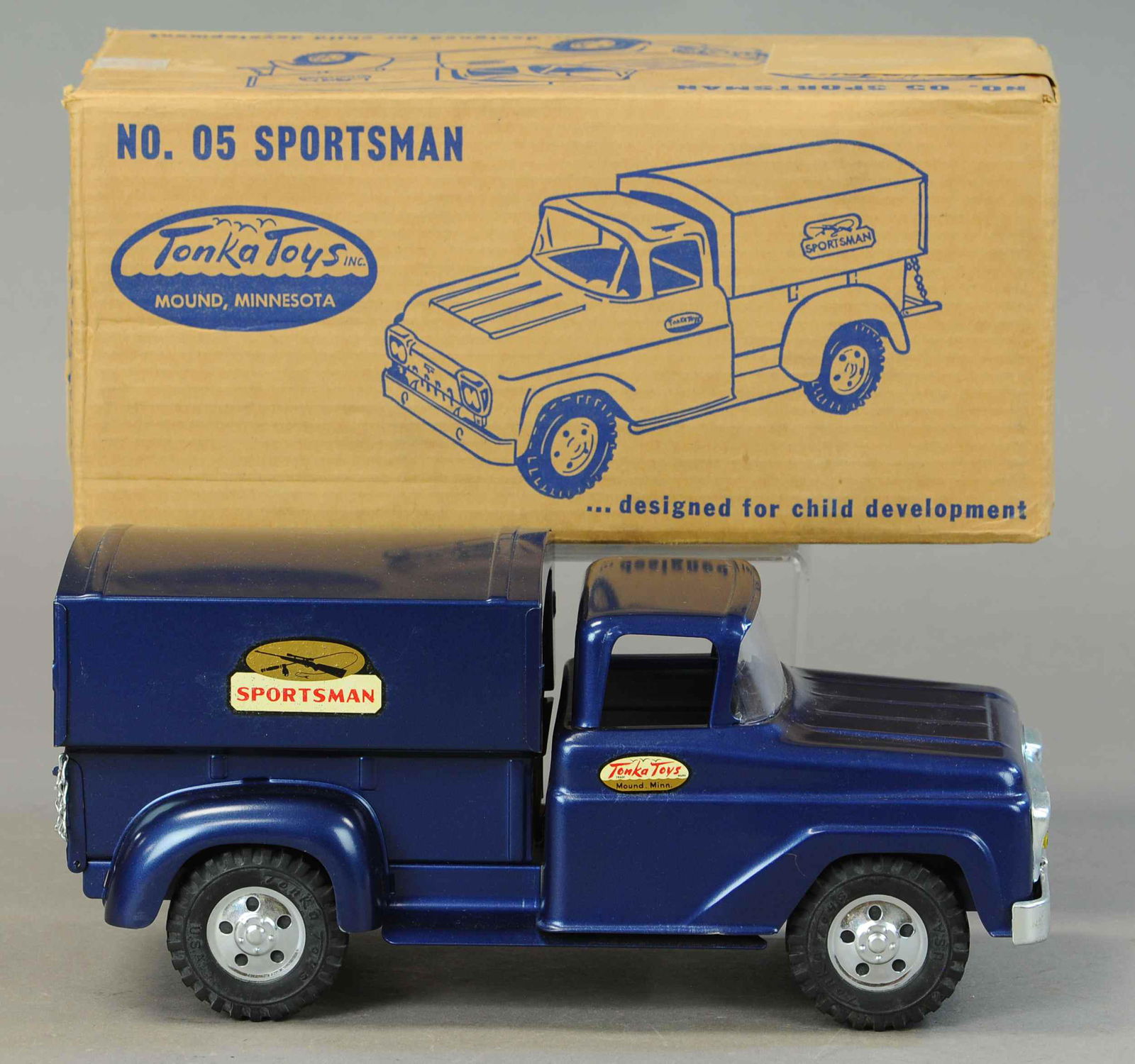 BOXED TONKA TOYS SPORTSMAN TRUCK (1 of 4)