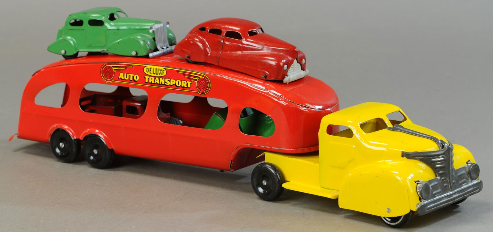 MARX DELUXE AUTO TRANSPORT (1 of 3)