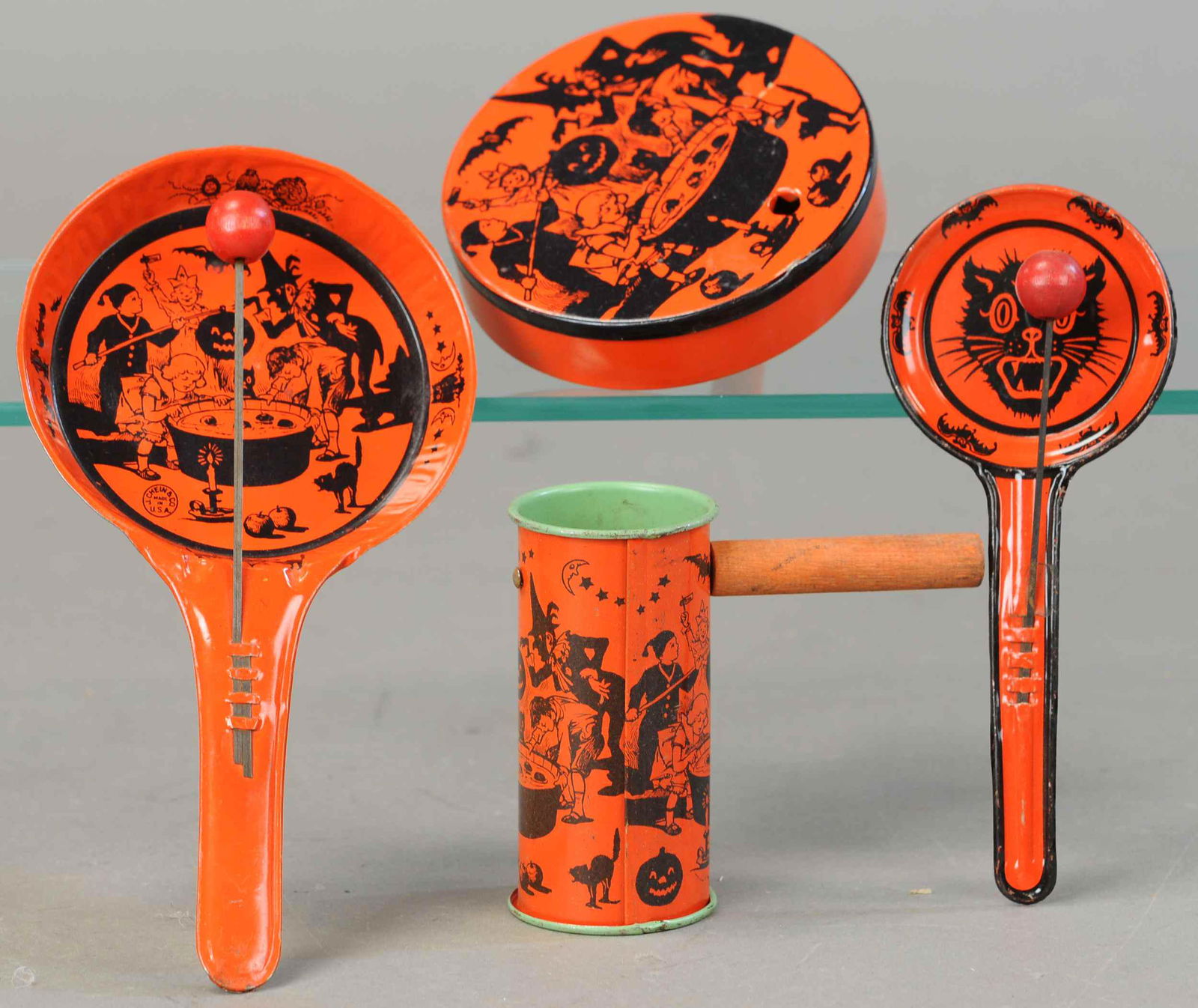 FOUR CHEIN HALLOWEEN NOISEMAKERS (1 of 2)