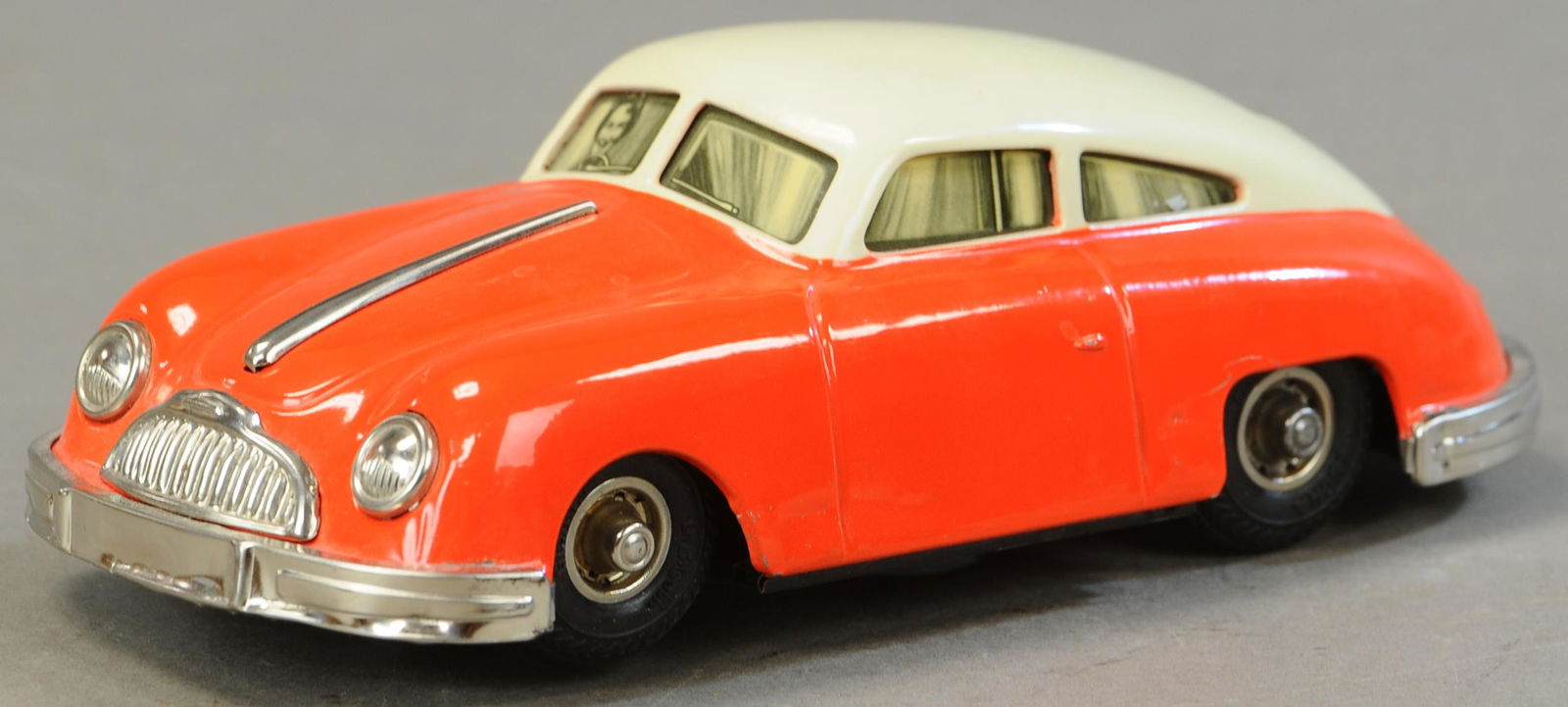 GESCHA PORSCHE ELECTRO SIXMOBIL (1 of 3)