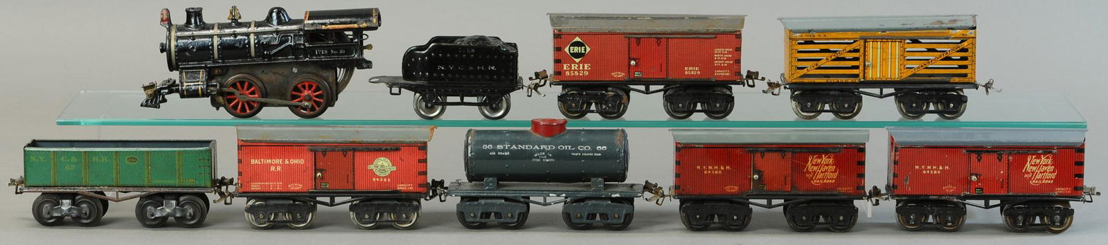IVES NO. 20 LOCO AND FREIGHT CARS (1 of 4)