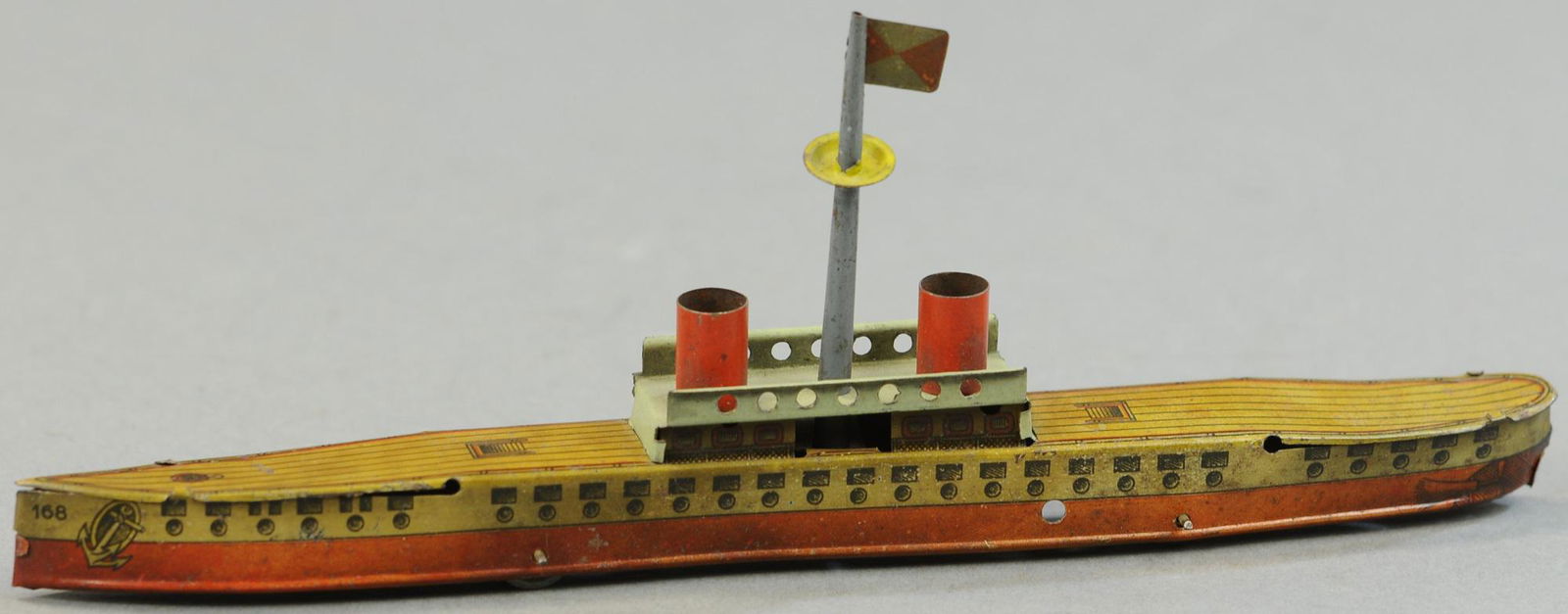 LARGE OCEAN LINER BOAT PENNY TOY (1 of 2)