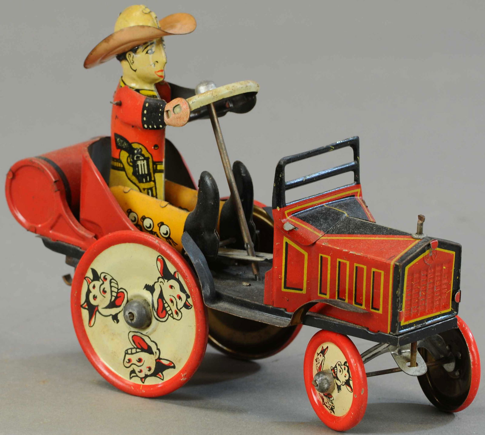MARX WHOOPEE COWBOY CAR (1 of 3)