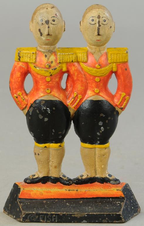 HUBLEY FISH FOOTMEN DOORSTOP (1 of 2)