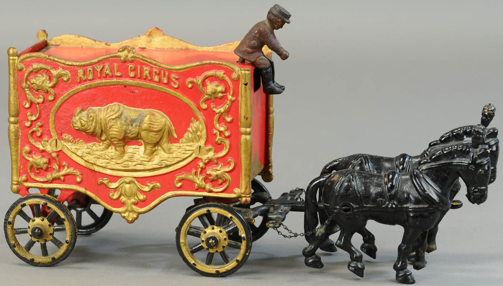 HUBLEY ROYAL CIRCUS RHINO WAGON (1 of 3)