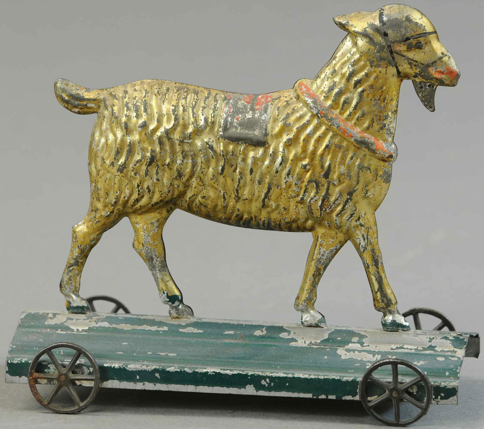 AMERICAN TIN GOAT ON PLATFORM (1 of 3)