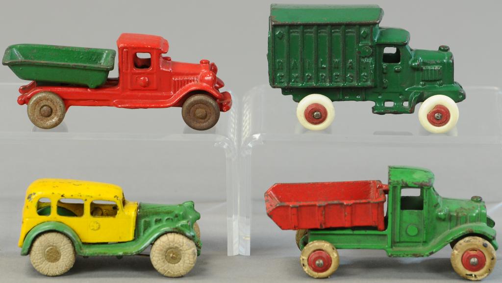 FOUR SMALL CAST IRON AUTOS (1 of 4)