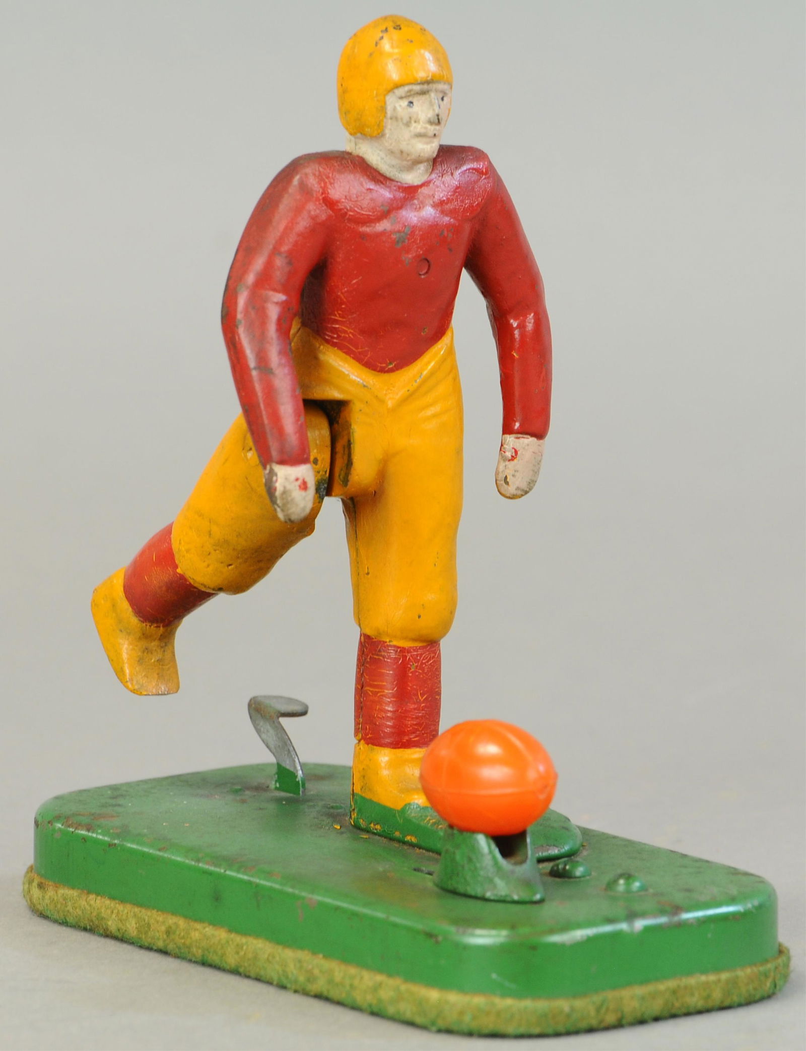 WOOLSEY MECHANICAL FOOTBALL KICKER (1 of 3)